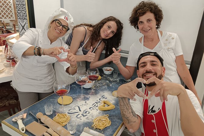 Pasta Making Class with Dinner and Wine in Florence - The welcome glass of wine