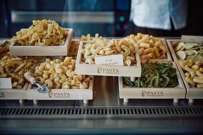 Pasta making with unlimited Prosecco in the heart of Richmond - Why the Small Group Size Matters
