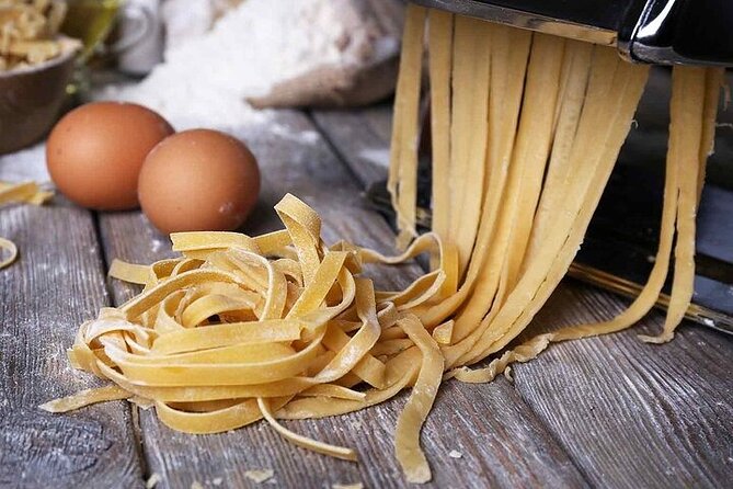 Pasta & Tiramisu Cooking Class + Italian Market Tour in Florence - Five things to know before booking
