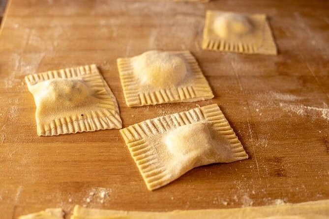 Pasta & Tiramisu Cooking Class + Italian Market Tour in Florence - Choosing the departure time and day