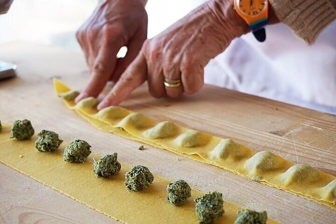 Pasta & Tiramisu Cooking Class + Italian Market Tour in Florence - The 9 AM walk through SantAmbrogio Market