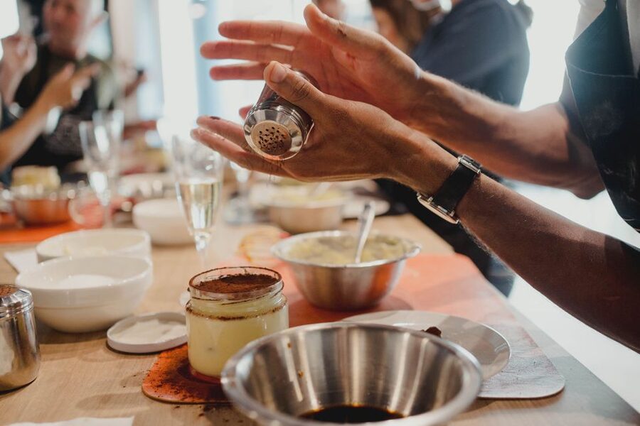 Pasta & Tiramisù making in the heart of Rome - The welcome drink sets an easy pace