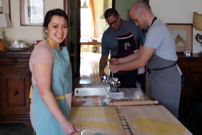 Pastamama, Home Cooking Classes at Grace's Home - Entering Grazia’s home on Via Mazzini