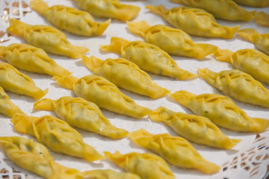 Perugia: Ravioli, Pasta and Tiramisu Class at a Local's Home - Who should book this class