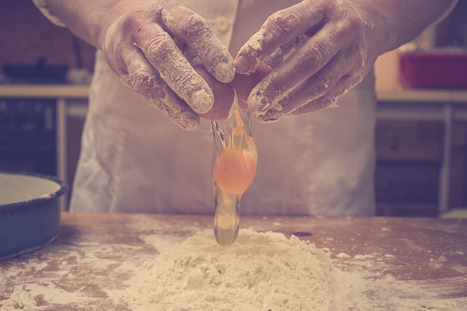 Piedmont Family Home Cooking: Fresh Pasta, Dessert & Wine - What the host and setting add to the meal