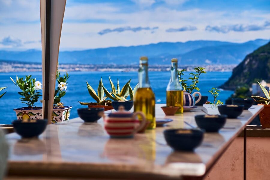 Pizza pasta e sorrento traditional cuisine 100% hands on - The terrace, the house, and the evening mood