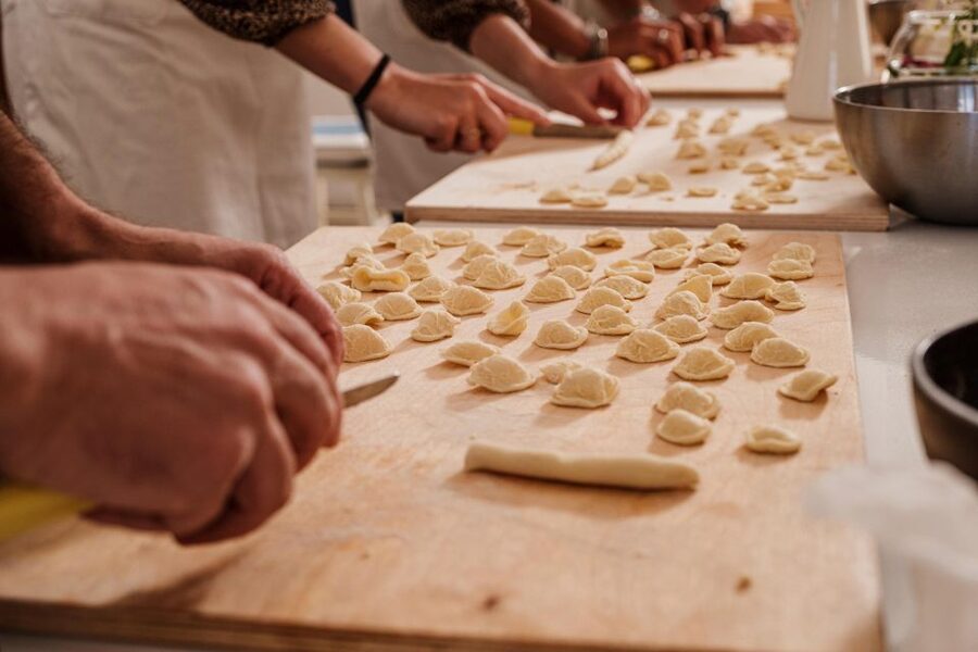 Polignano:Pasta Cooking Class with Dinner, Wine & Limoncello - From the worktable to a proper Puglian dinner