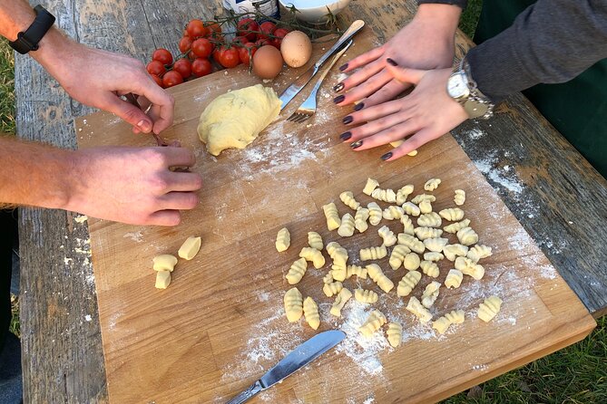 Pompeii: guided tour of the ruins and cooking class fresh pasta - Should You Book the Pompeii Pasta Experience?