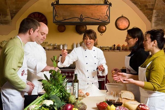 Private Cooking Class in Taormina: Pasta from Scratch and Cannoli - Key points at a glance