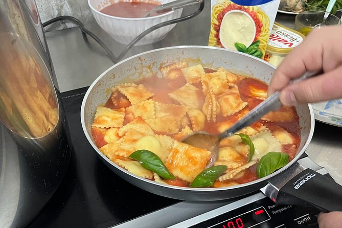 Private Fettuccine Alfredo and Ravioli Class Grandma recipe - Eating what you prepared