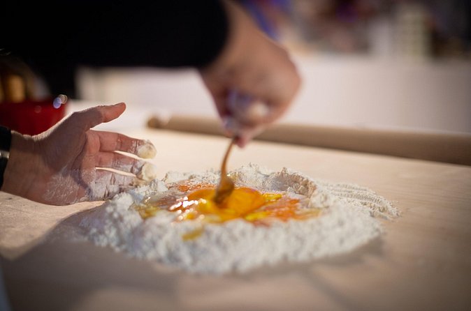 Private pasta-making class at a local's home with tasting in Lecce - Why the private format matters
