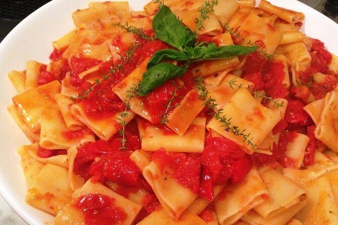Private Testaccio Market Tour and Pasta Class in Rome with Chiara - The Walk to Chiara’s Home