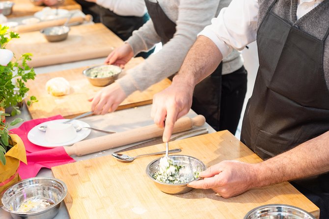Professional Lab Pasta Experience - The chef’s hat and the useful souvenir