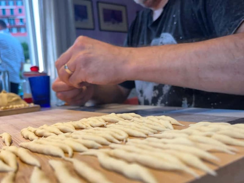 Riomaggiore: Pasta and Tiramisù Cooking Class - Key points to know before booking