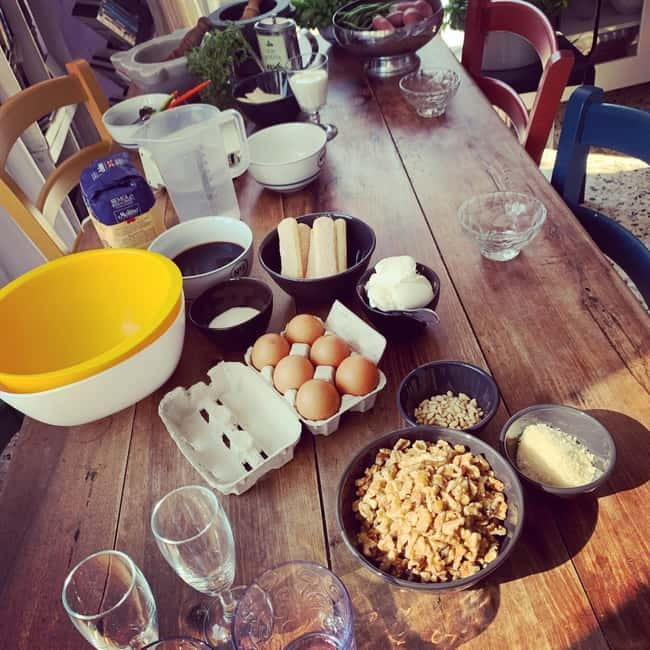 Riomaggiore: Pasta and Tiramisù Cooking Class - Why this cooking class fits Cinque Terre so well