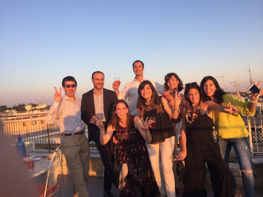 Roma: prepara la pasta con lo chef sulla terrazza panoramica - Languages, Group Size, And Practical Details
