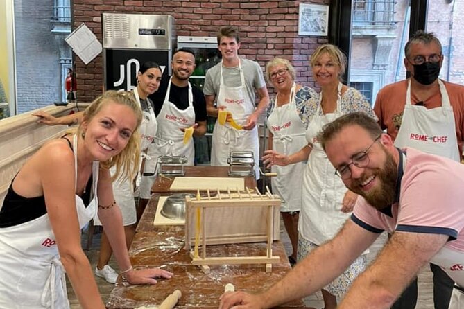 Rome Cooking Class 2-in-1: Make Fresh Pasta and Tiramisu Together - Carbonara or Cacio e Pepe for Dinner