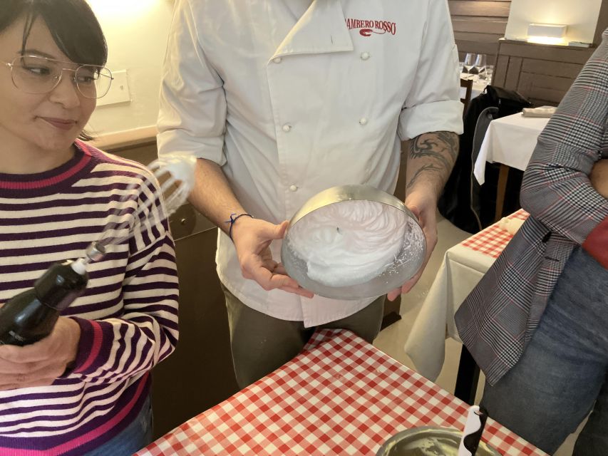 Rome Cooking Class: Handmade Tonnarelli Pasta & Tiramisu - Sitting Down for the Meal and Wine