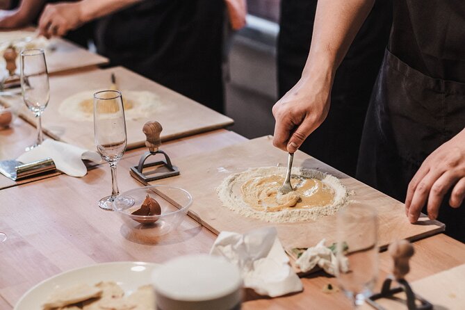 Rome Cooking Class: Make Pasta, Dine & Drink Wine With Local Chef - The pasta lesson: fettuccine, ravioli, and practical technique