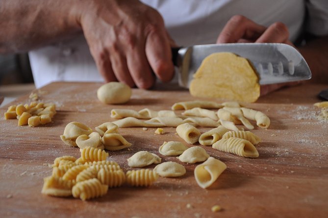 Rome Cooking Class: Make Pizza and Pasta with Wine & Dessert - Making pizza from flour to firewood oven