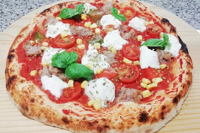 Rome Cooking Class: Make Pizza and Pasta with Wine & Dessert - What the teaching is like