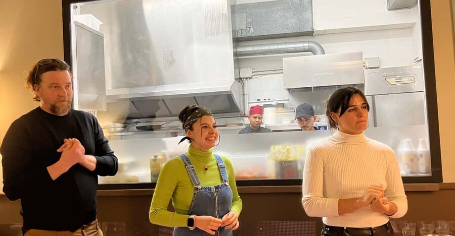Rome: Fresh Pasta Making and Tiramisu Dessert Master Class - Making pasta in a Roman restaurant