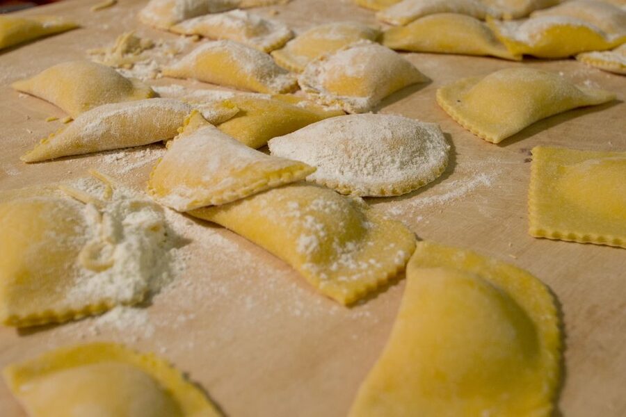Rome: Fresh Pasta-Making Class with Wine and Gelato - What the teaching is really like