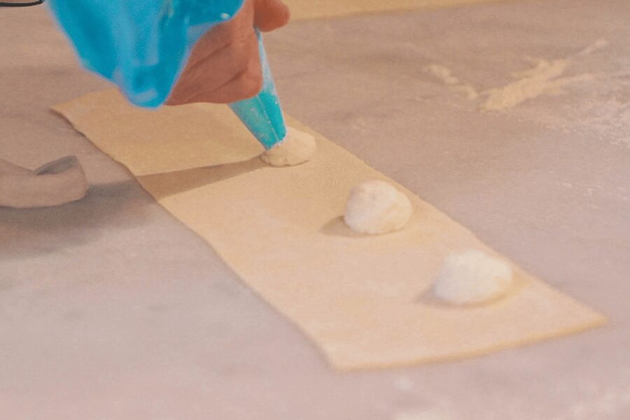 Rome: Hands-On Pasta and Gelato Class in the City Center - The Gelato Lesson While Your Dough Rests
