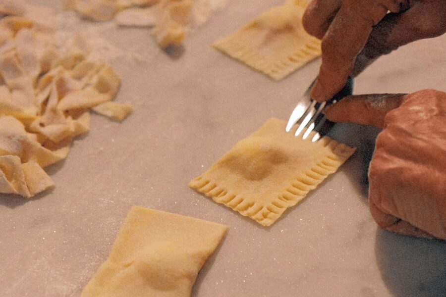 Rome: Hands-On Pasta and Gelato Class in the City Center - Sitting Down to Eat What You Made