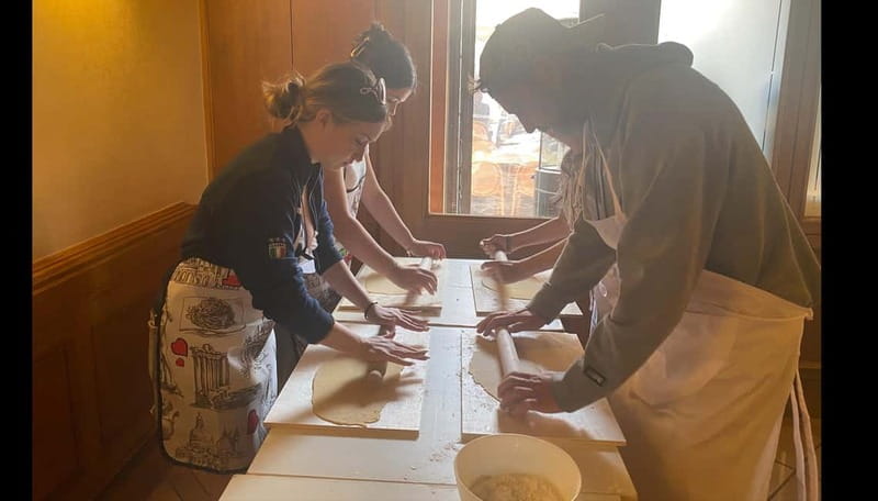 Rome: Hands-On Pasta & Tiramisu Class - Practical tips before you go