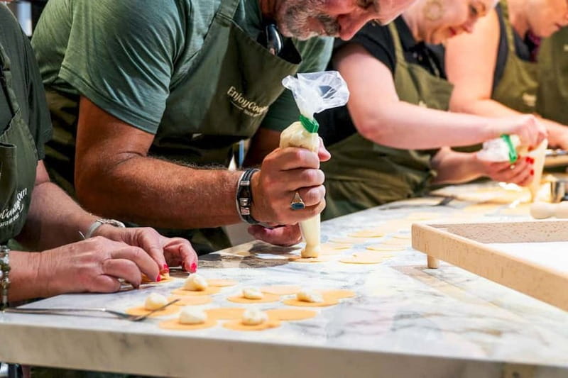 Rome: Hands-On Pasta & Tiramisu Class with Unlimited Wine - Who will enjoy this class most