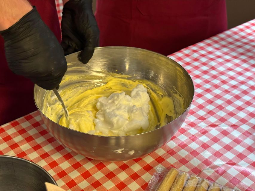 Rome: Homemade Pasta and Tiramisu Cooking Class - Key points at a glance
