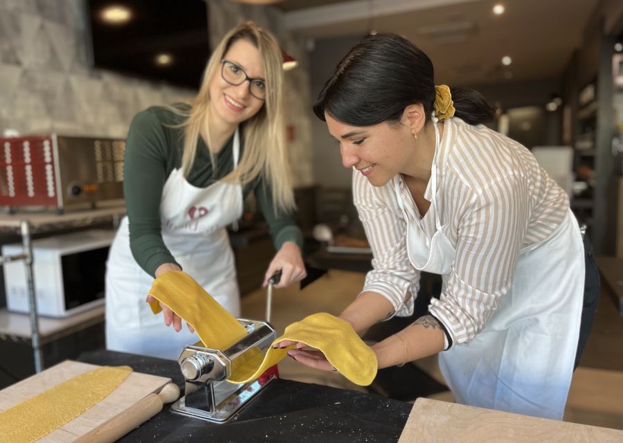 Rome: Pasta and Gelato Cooking Class with Wine or Beer - What makes the Vatican location useful