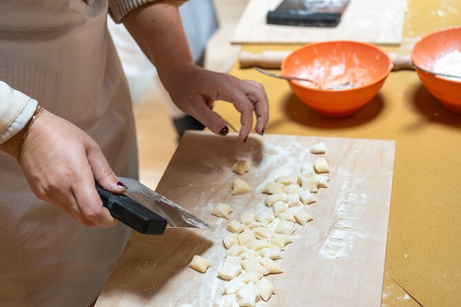 Rome: Pasta and tiramisu class with wine pairing at Come Na Vorta - What the three-hour Rome pasta class is really like
