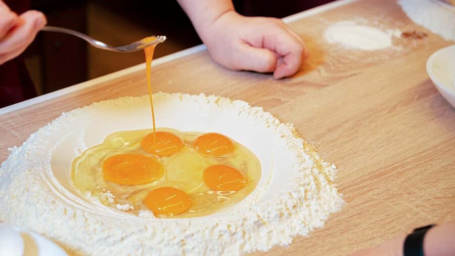 Rome: Pasta and Tiramisu Cooking Class with Prosecco - Should you book this Rome pasta class?