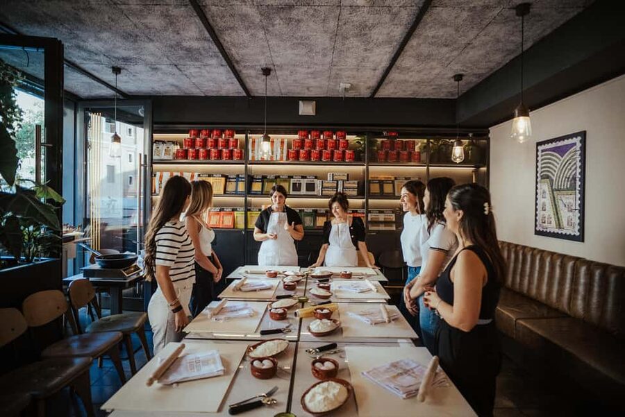 Rome: Pasta and Tiramisu Cooking Class with Spritz and Wine - Making fettuccine from flour and eggs