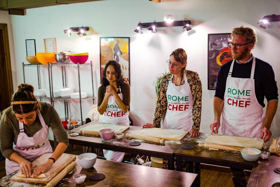 Rome: Pasta Class with 3 Spritz or Tiramisu by the Colosseum - What makes the teaching work