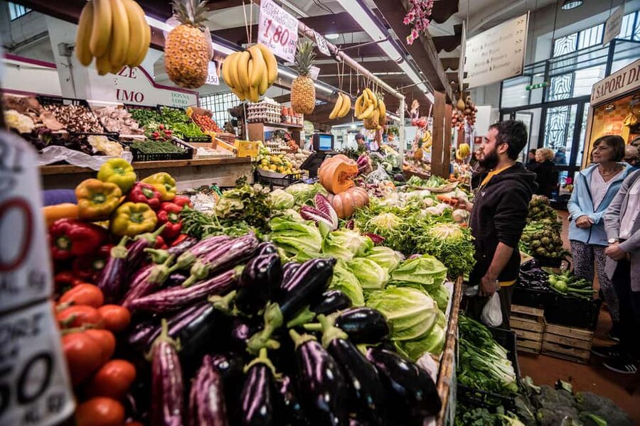 Rome: Pasta Cooking Class with Market Visit and Wine - Key points to know before booking