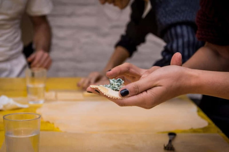 Rome: Pasta Cooking Class with Wine, Coffee, and Limoncello - What the ratings tell you