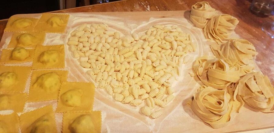 Rome: Pasta Making Workshop with Lunch - Why the eight-person limit matters