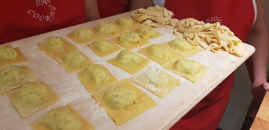 Rome: Pasta Making Workshop with Lunch - Who should book this class?