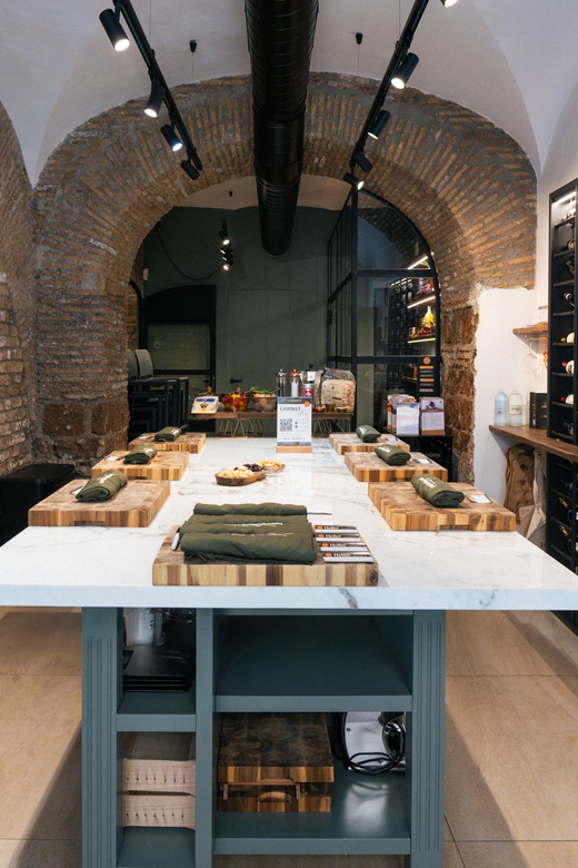 Rome: Pasta, Ravioli & Tiramisu Cooking Class by Colosseum - Tiramisu brings the class to dessert