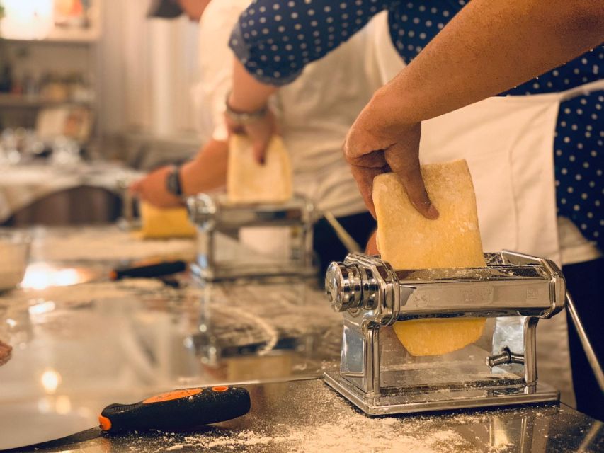 Rome: Pasta & Tiramisu Class with Free Flowing Fine Wine - Key points to know before booking