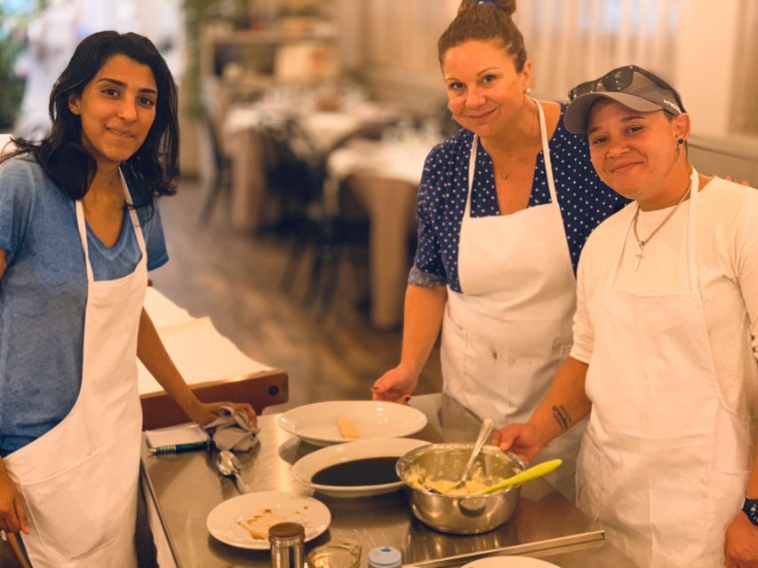 Rome: Pasta & Tiramisu Class with Free Flowing Fine Wine - Timing, meeting points, and planning your day