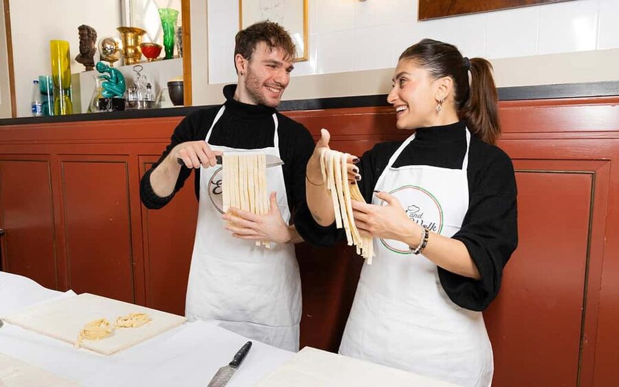 Rome: Ravioli, Fettuccine and Tiramisu Cooking Class - Key details before you book