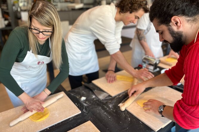 Rome Small Group Pasta Making Class with Wine and Italian Chef - A Roman cooking class near the Vatican