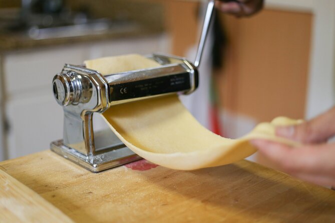Seafood & Handmade Pasta Class in Central Philadelphia (4-Course) - Seafood fettuccini with four main ingredients