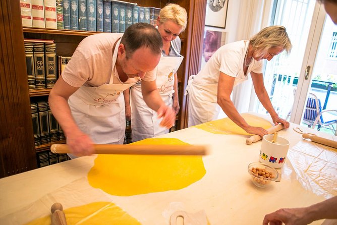 Share your Pasta Love: Small group Pasta and Tiramisu class in Pescara - Who will enjoy this Pescara cooking class?