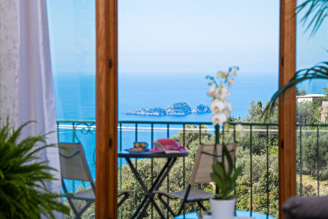 Small-Group Cooking Class in Positano: Gnocchi, Tiramisù & Drinks - Key points at a glance