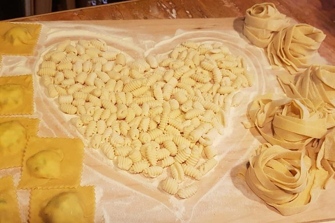 Small Group Cooking Class in Rome: Handmade Pasta - Why Roy’s Teaching Style Matters